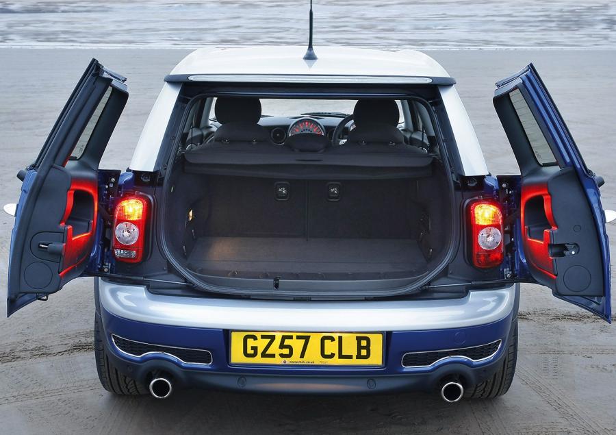  Mini Cooper S Clubman 2007 года  (фото 11 из 82)